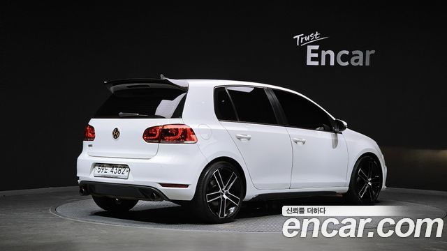 Volkswagen Golf (VI) 2.0 GTI 5Door 2012 — фото 2