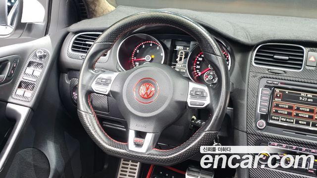 Volkswagen Golf (VI) 2.0 GTI 5Door 2012 — фото 13