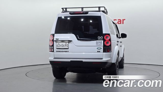 Land Rover Discovery 4 3.0 SDV6 SE 2016 — фото 4
