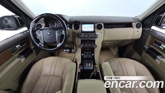 Land Rover Discovery 4 3.0 SDV6 SE 2016 — фото 7