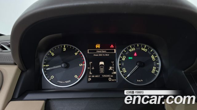 Land Rover Discovery 4 3.0 SDV6 SE 2016 — фото 8
