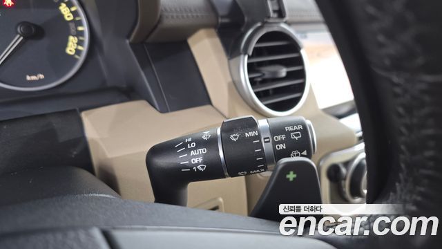 Land Rover Discovery 4 3.0 SDV6 SE 2016 — фото 19