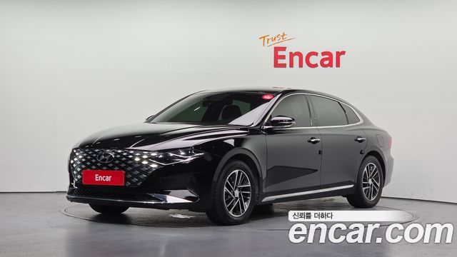 Hyundai Grandeur (IG) 3.0 LPi Rent Car Modern