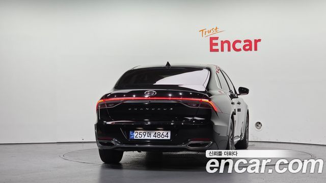 Hyundai Grandeur (IG) 3.0 LPi Rent Car Modern 2021 — фото 4