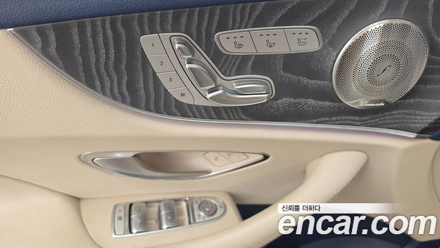 Mercedes-Benz E-Class (W213) E450 4MATIC Cabriolet 2021 — фото 16