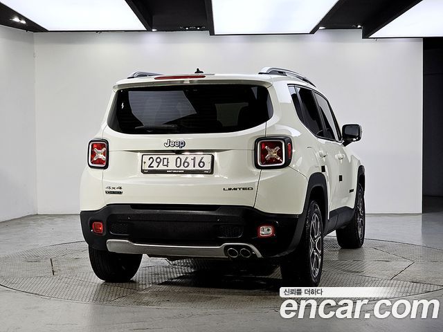 Jeep Renegade 2.0 Diesel Longitude AWD 2015 — фото 3