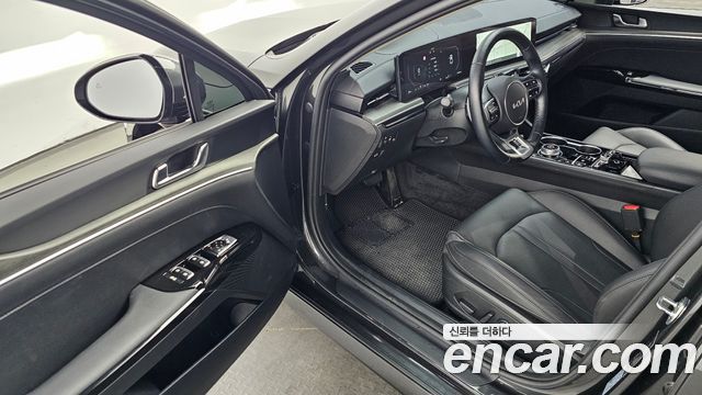 Kia K5 (III) 2.0 Noblesse 2024 — фото 10