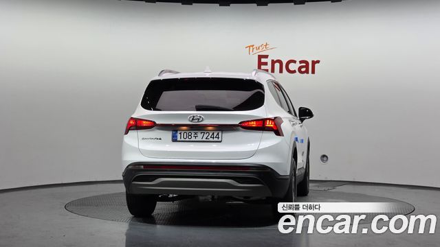 Hyundai Santa Fe HEV 1.6 2WD Prestige 2022 — фото 4