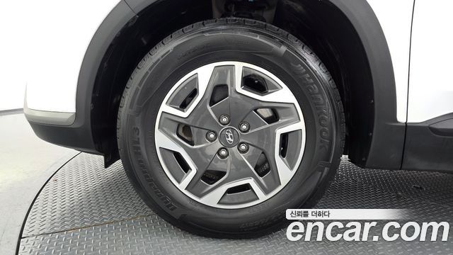 Hyundai Santa Fe HEV 1.6 2WD Prestige 2022 — фото 5