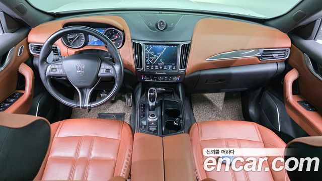 Maserati Levante 3.0 AWD GranSport 2018 — фото 7