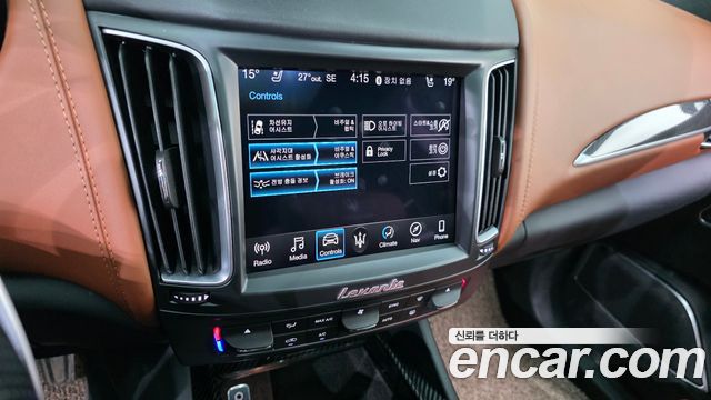 Maserati Levante 3.0 AWD GranSport 2018 — фото 19