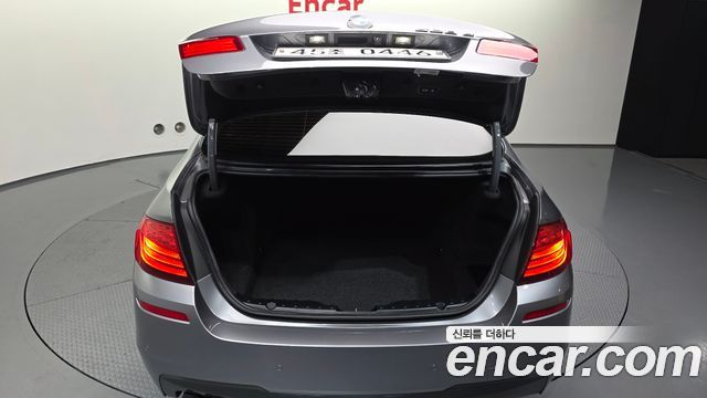 BMW 5 Series (F10) 520d M Aero Dynamic 2016 — фото 20