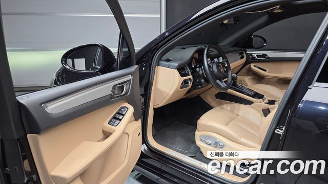 Porsche Macan 2.9 S 2023 — фото 10
