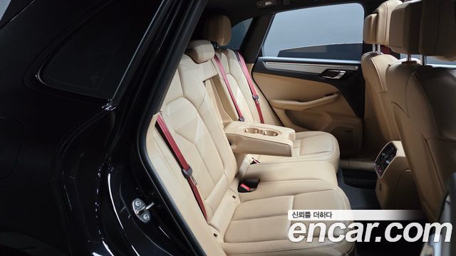Porsche Macan 2.9 S 2023 — фото 11
