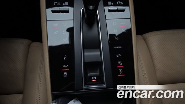 Porsche Macan 2.9 S 2023 — фото 17
