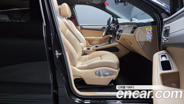 Porsche Macan 2.9 S 2023 — фото 26