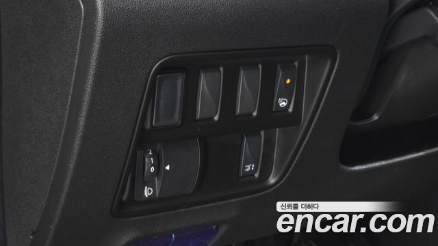 Renault Korea QM6 2.0 LPe RE 2WD 2021 — фото 15