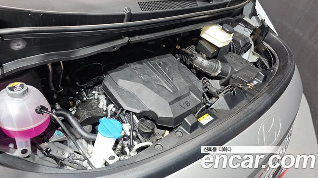 Hyundai Staria L3.5 Cargo 5-Seater Modern 2025 — фото 6