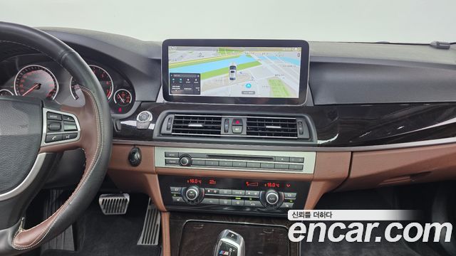 BMW 5 Series (F10) 528i 2012 — фото 14