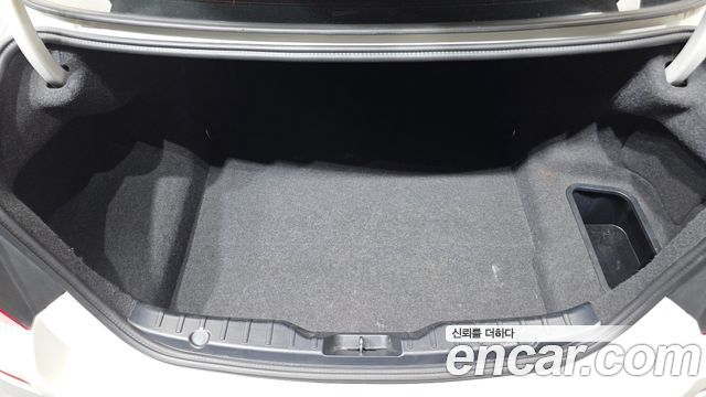 BMW 5 Series (F10) 528i 2012 — фото 20