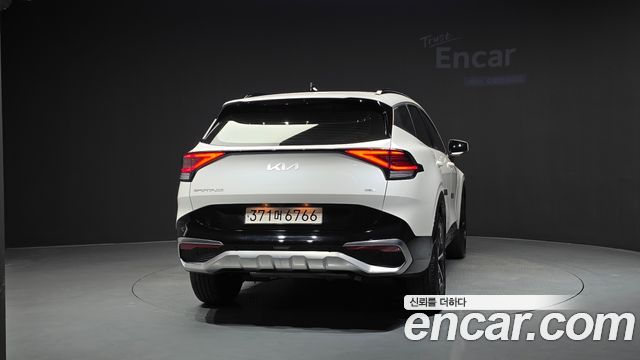 Kia Sportage Hybrid (V) Nobleless 2WD 2024 — фото 4