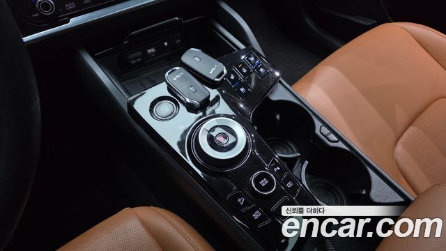 Kia Sportage Hybrid (V) Nobleless 2WD 2024 — фото 9