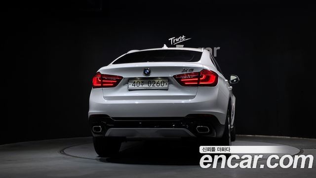 BMW X6 (F16) xDrive 30d 2016 — фото 4