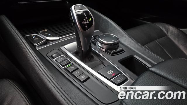 BMW X6 (F16) xDrive 30d 2016 — фото 9