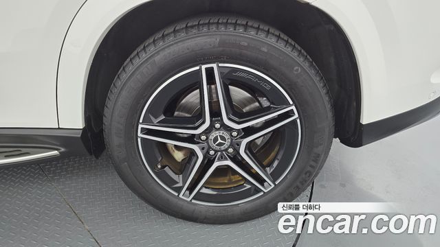 Mercedes-Benz GLE-Class (W167) GLE400d 4MATIC Coupe 2021 — фото 21