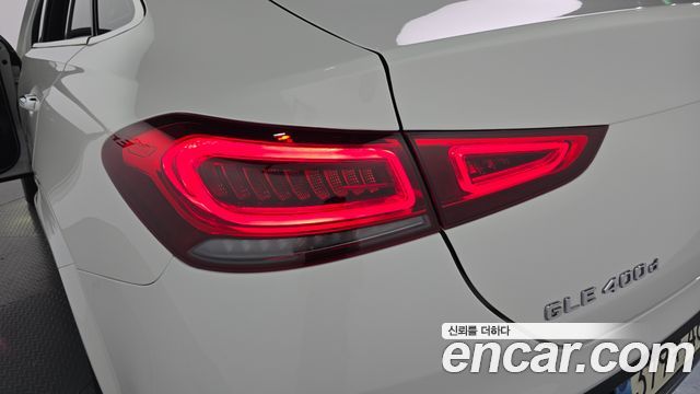 Mercedes-Benz GLE-Class (W167) GLE400d 4MATIC Coupe 2021 — фото 23