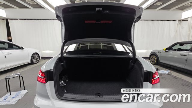 Audi A6 (C8) 45 TFSI Premium 2021 — фото 20