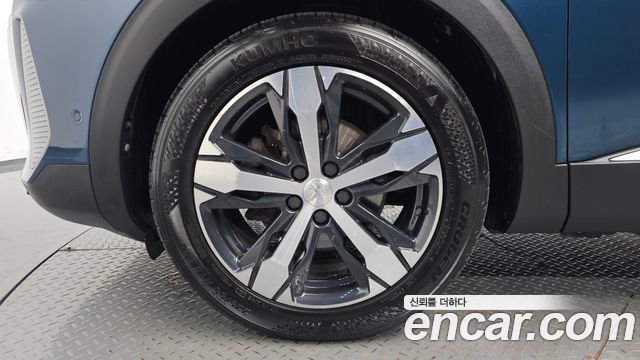 Peugeot 3008 (II) 1.2 Pure Tech GT 2022 — фото 5