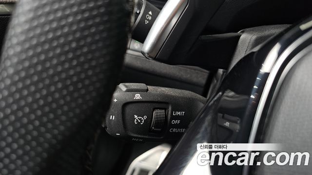 Peugeot 3008 (II) 1.2 Pure Tech GT 2022 — фото 36