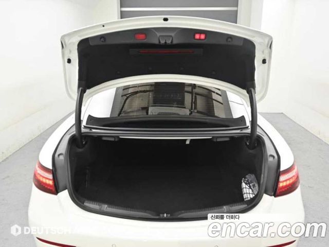 Mercedes-Benz E-Class (W213) E450 4MATIC Coupe 2021 — фото 23