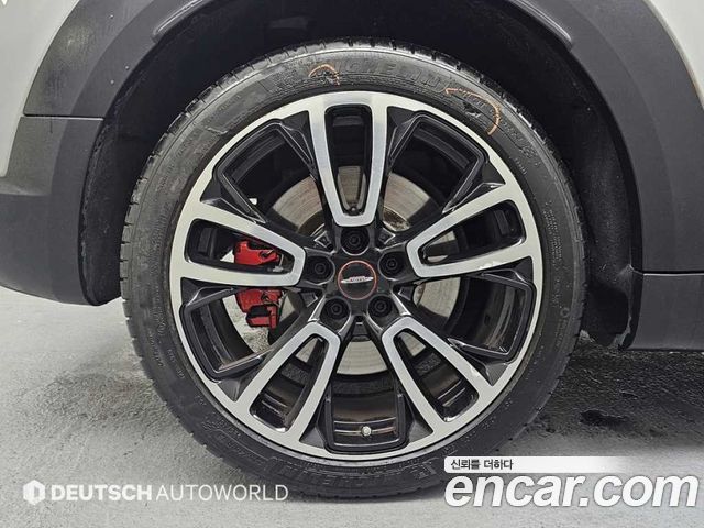 MINI Cooper S Countryman JCW 2nd 2022 — фото 5