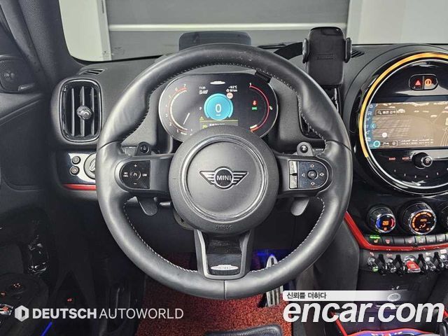 MINI Cooper S Countryman JCW 2nd 2022 — фото 17
