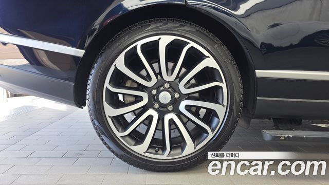 Land Rover Range Rover (IV) 5.0 SC AB 2016 — фото 5