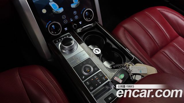 Land Rover Range Rover (IV) 5.0 SC AB 2016 — фото 9