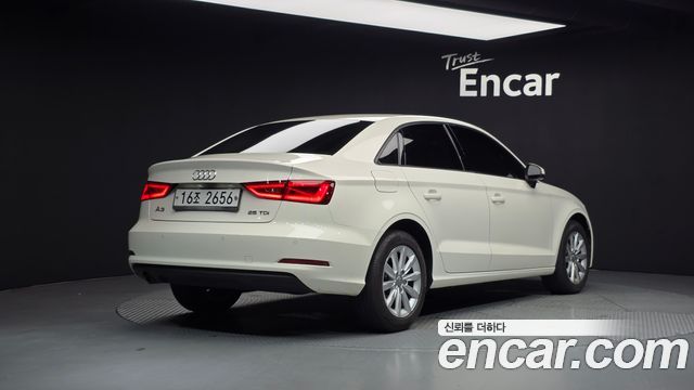 Audi A3 25 TDI 8V 2015 — фото 2