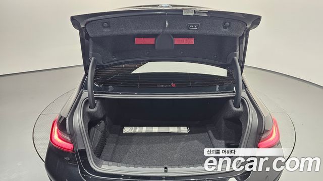 BMW 3 Series (G20) 320i M Sport 2025 — фото 19