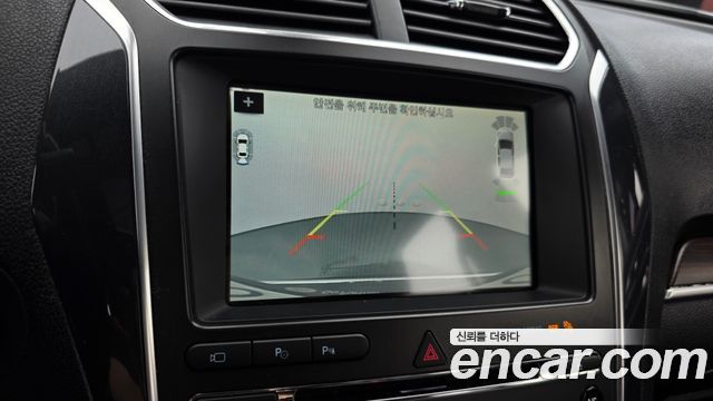 Ford Explorer 2.3 Limited 4WD 5th 2018 — фото 21