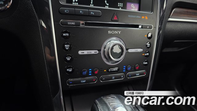 Ford Explorer 2.3 Limited 4WD 5th 2018 — фото 22