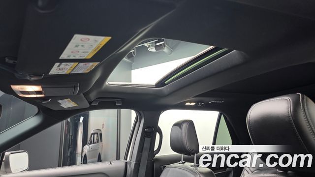 Ford Explorer 2.3 Limited 4WD 5th 2018 — фото 39