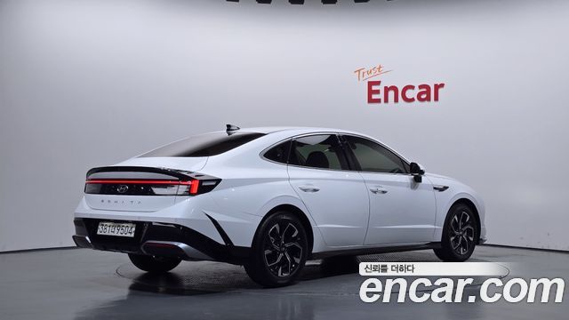 Hyundai Sonata The Edge (DN8) 2.0 Exclusive 2024 — фото 2