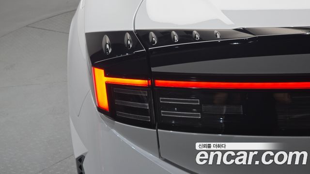 Hyundai Sonata The Edge (DN8) 2.0 Exclusive 2024 — фото 29