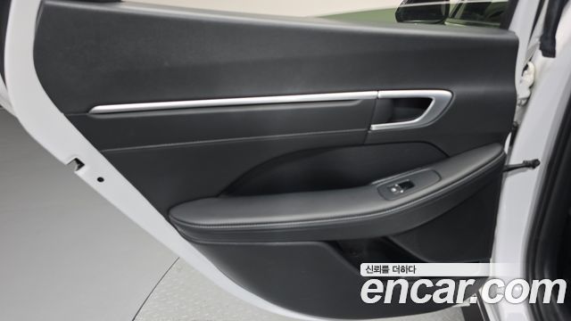 Hyundai Sonata The Edge (DN8) 2.0 Exclusive 2024 — фото 31