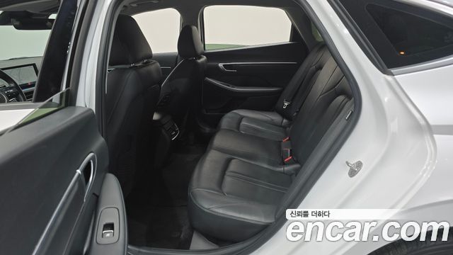 Hyundai Sonata The Edge (DN8) 2.0 Exclusive 2024 — фото 32