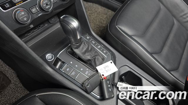Volkswagen Tiguan (II) 2.0 TDI Prestige 2020 — фото 9