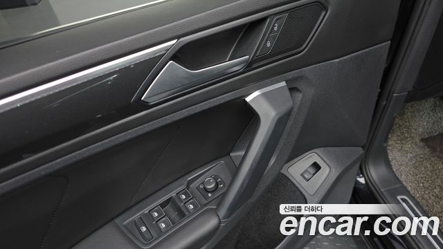 Volkswagen Tiguan (II) 2.0 TDI Prestige 2020 — фото 15