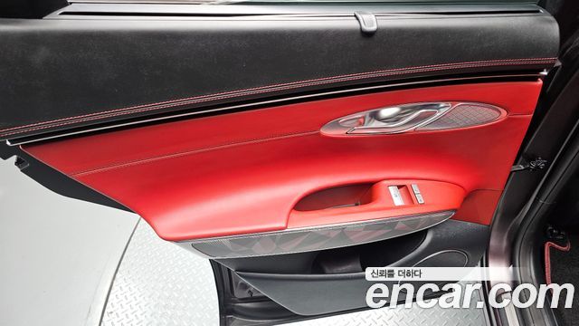 Genesis GV70 3.5T Gasoline AWD 2023 — фото 25